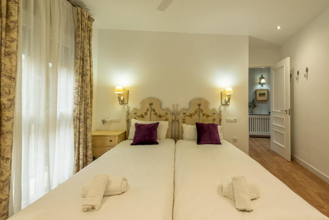 Appartement Wide With Beautiful Kitchen 2bd 3bth -arenal Séville